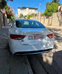كرايسلر 200